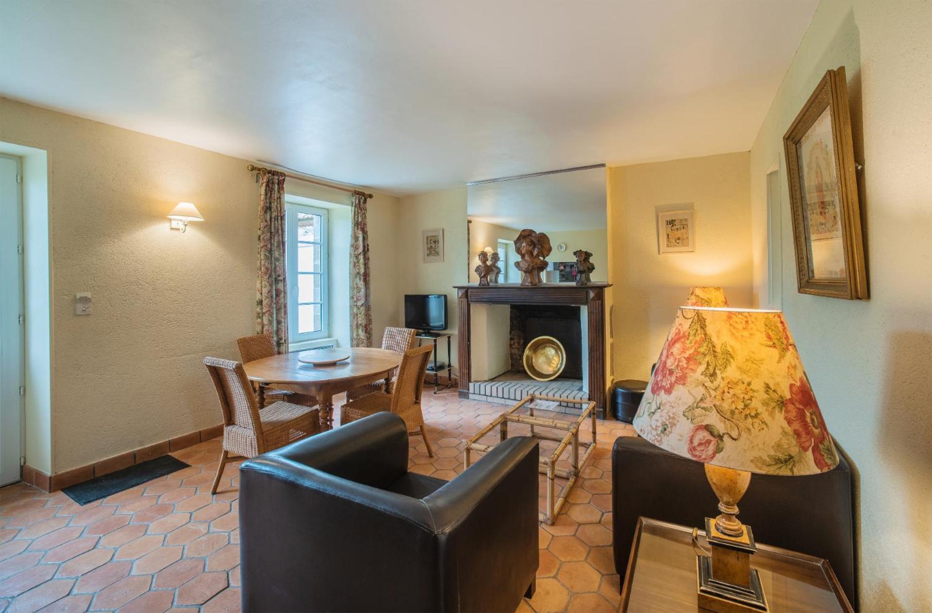 Holiday Home Chateau De Bouceel Mont Saint Michel Vergoncey Δωμάτιο φωτογραφία